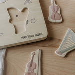 Puzzle musical créé à partir de vrais instruments de musique classique, tels que le violon, le violoncelle, le piano, la trompette, la flûte, la harpe et les timbales